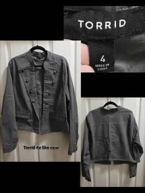 Torrid Gray Military-Style Cropped Jacket - Size 4